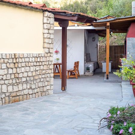 Dimste Studios Skala Sikias المظهر الخارجي الصورة